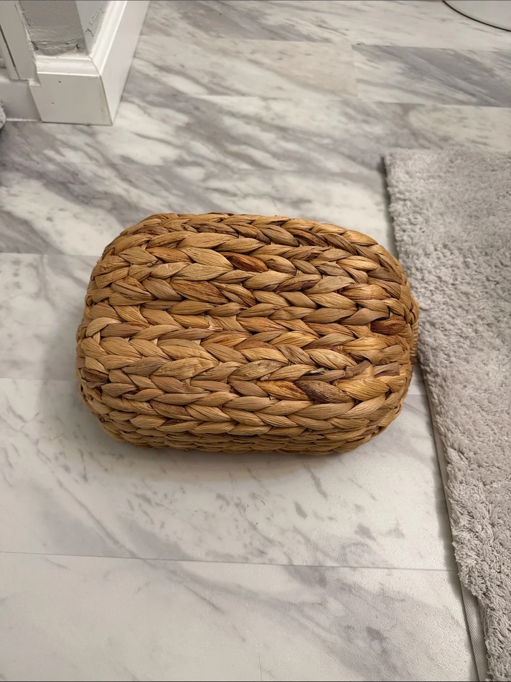 Handwoven Natural Seagrass Storage Basket with Handles